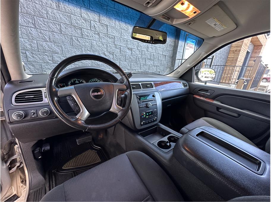 gmc yukon xl 2012 1GKS2HE74CR227378 image gmc yukon xl 2012 1GKS2HE74CR227378 image